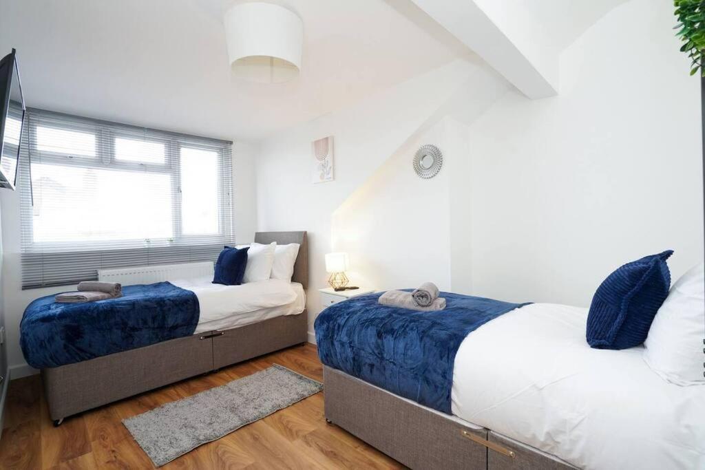 3 Bedroom Home With Free Parking Leeds (West Yorkshire) Exterior foto