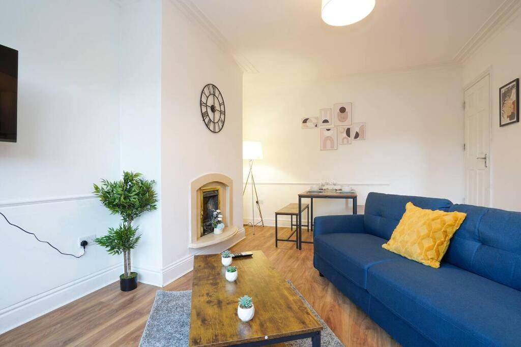 3 Bedroom Home With Free Parking Leeds (West Yorkshire) Exterior foto